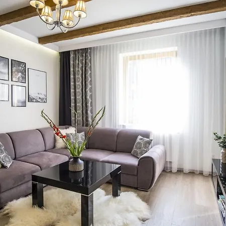 Giewont Krupówki Apartament *